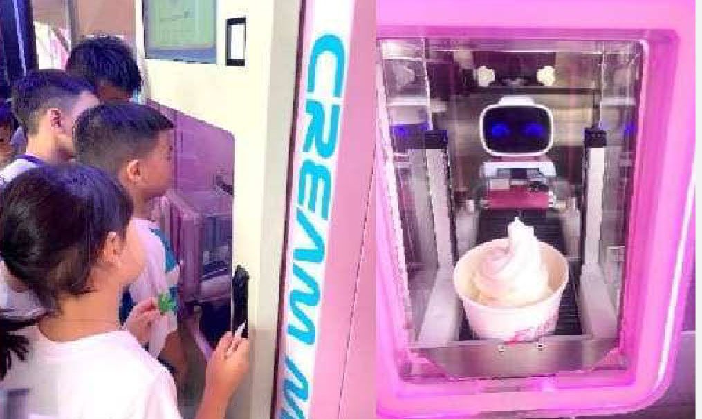 Robot Ice Cream Machine (1)